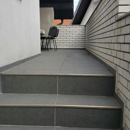 Apartmani Malina 3 Bijeljina Exteriör bild