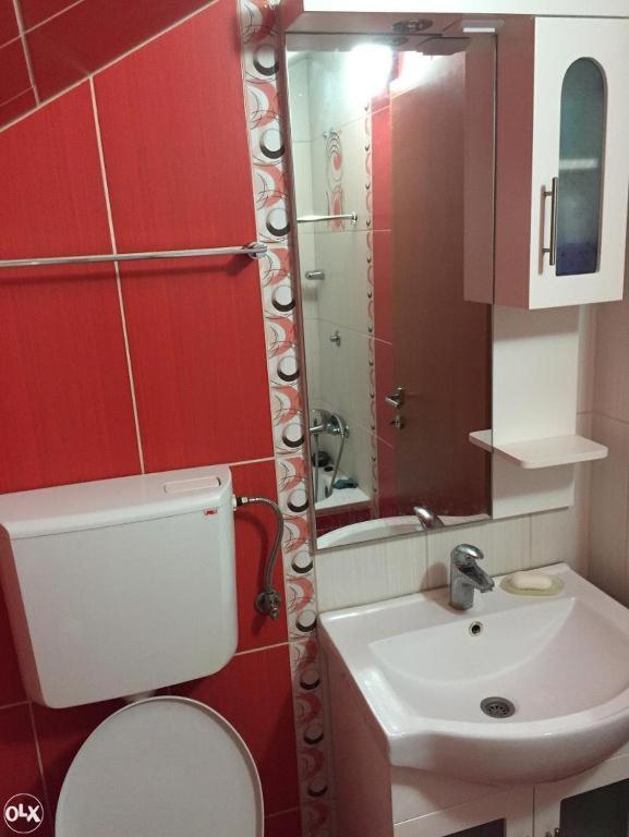 Apartmani Malina 3 Bijeljina Exteriör bild